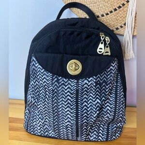 Baggalini *Like New* Backpack/Crossbody  Chevron Design